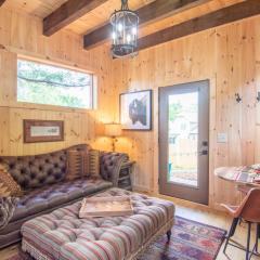 1 Mile to Downtown West Jefferson Camping Cabin #6