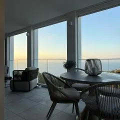 2-bedroom apartment with breathtaking ocean view
