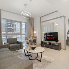 Stylish 1 BR B - Great Pool View
