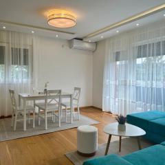 VIP House 4