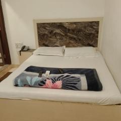 Hotel Raj Guest House