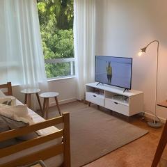 100m from Porto da Barra! 1 bedroom apartment