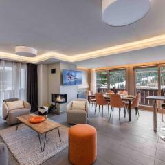 Appartement 3 pièces en rénovation – Grand salon épuré à Courchevel Moriond, proche remontées mécaniques - FR-1-563-7