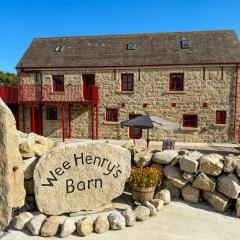 Wee Henry's Barn