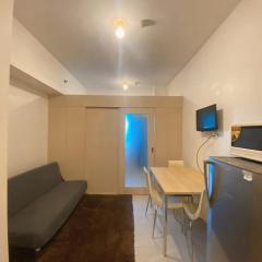 Light Residence Condo with Balcony and Pool View