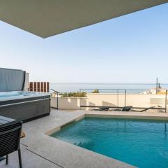 House with Private Spa and Pool, with access to Sauna and Gym