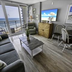 New High Floor Private Balcony Oceanfront w Pools