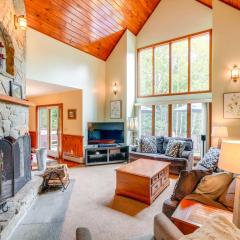 Game Room, Hot Tub! Year-Round Dover Retreat