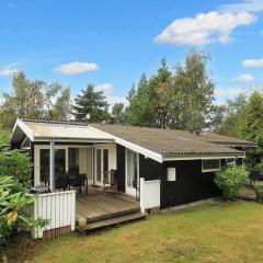 8 person holiday home in Væggerløse-By Traum