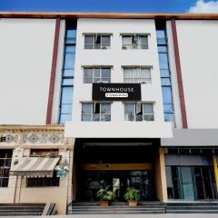 Super Townhouse Narayanaguda Metro Station Formerly Hotel Anshu Grand