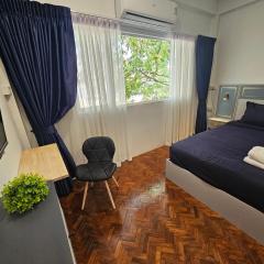 Middletown chiangmai 2king bed