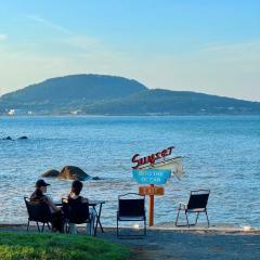 Moya Resort Hotel-Near Laoshan Scenic Area,Free Private Beachcombing, Free DIY Experience, 3 Free Photographers' Photos, Paid provision Featured Seafood