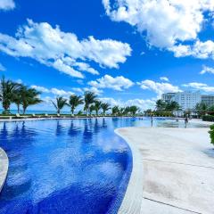 Punta me Luxury Apartment Beach front