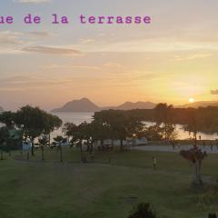 T3 Rhum Passion vue mer et rocher du Diamant dans célèbre Village de Vacances