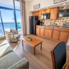New Top Floor Ocean Front 1BR with Updated Kitchen