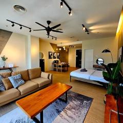 Metro Studio - Direct LRT access, near Pantai Hospital, University Malaya, Mid Valley, Bangsar
