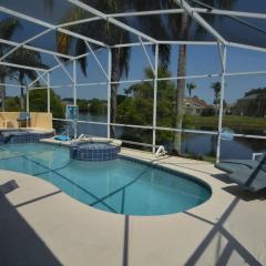 Lakefront Bliss Private Pool Near Disney World