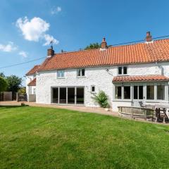 Elma Cottage