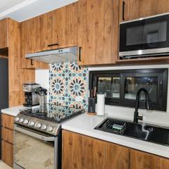 Beautiful apartment with a view of the Arch