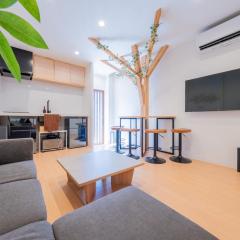 澤 寝室4つの広い一軒家 駅徒歩5分 コリアンタウンや道頓堀近く