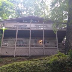 Gatlinburg Hideaway with Fireplace & Deck