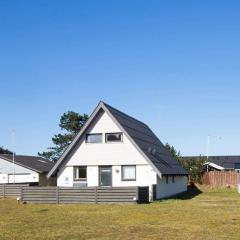 8 person holiday home in Glesborg-By Traum