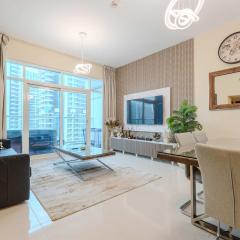 Continental Tower Stylish 2BR and Private Hot Tub