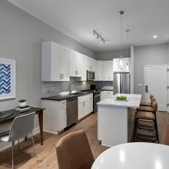 AVE Blue Bell - Short Stay Furnished Apartment