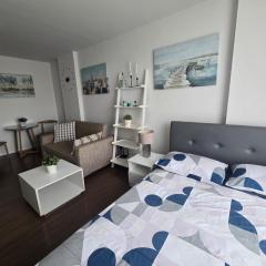 Downtown Hua Hin Condo with Pool
