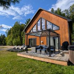 River Lodge Chalet - Private - SPA - AC - Pet Friendly