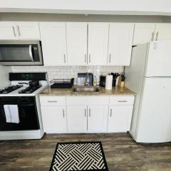 Cozy 1BR1BA Apartment Melrose Park