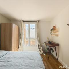 Charming 16m Studio in Paris 20 with shared terrace