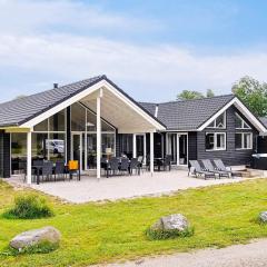 16 person holiday home in Væggerløse