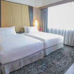Ramada Plaza by Wyndham Bangkok Menam Riverside