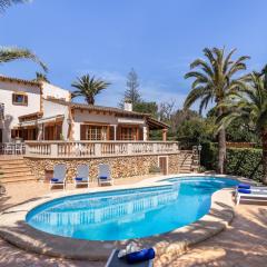 Villa in Son Servera with Beach & Pool