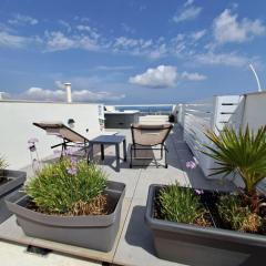 Mellieha Penthouse Seaviews Hot Tub By Homely
