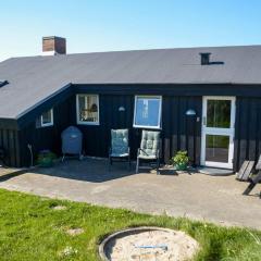 6 person holiday home in Løkken