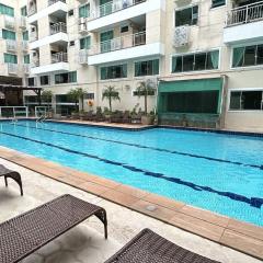 Apto em condomínio com lazer completo!