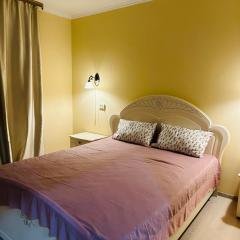 Ush Sunkar Appartments