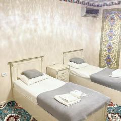 Faxriddin East Hotel