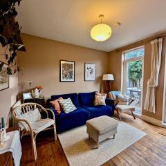 Charming and Modern Property With Garden