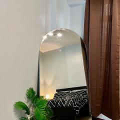 Luxe Suite near BGC and Venice Grand Canal, Mckinley