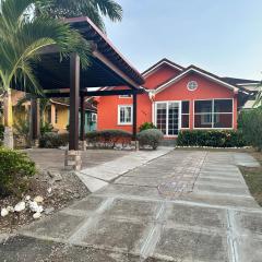 Villa in Hartland Estates, Priory Ocho Rios JA