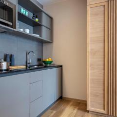 Homely! Skyview Apartment Frankfurt Airport, Fair, Rooftop, Gym!