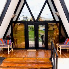 A-Frame Eco Cabin with WiFi and AC 10min to Nungwi Beach