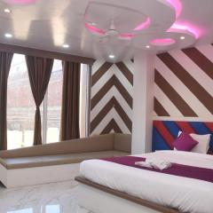 Hotel central point