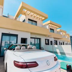 Rojales Golf House - by Welcomely