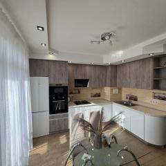 Apartment - Dzhordzha Vashynhtona