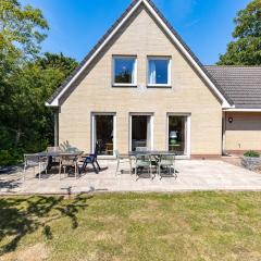 Vrijvakantiehuis Jhr de Casembrootplein 33