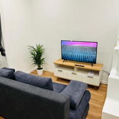 Long-Term Central Charming Apartment